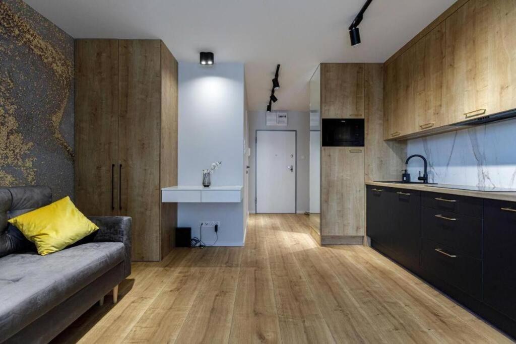 Golden Apartments Wroclaw - Cozy Studio- Odra River&Ksiecia Witolda Εξωτερικό φωτογραφία
