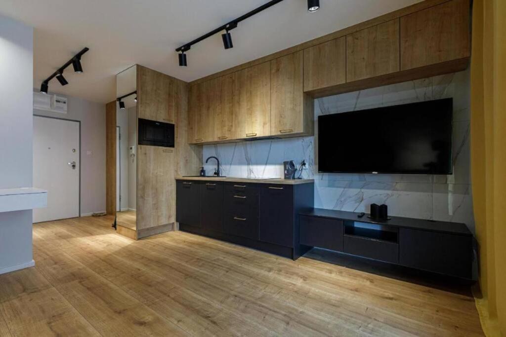 Golden Apartments Wroclaw - Cozy Studio- Odra River&Ksiecia Witolda Εξωτερικό φωτογραφία
