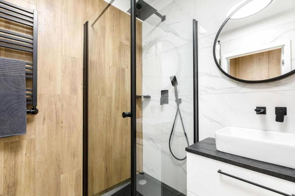 Golden Apartments Wroclaw - Cozy Studio- Odra River&Ksiecia Witolda Εξωτερικό φωτογραφία